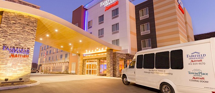 Fairfield Inn & Suites Pittsburgh Airport Robinson Township