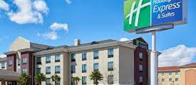 Holiday Inn Express & Suites El Paso Airport