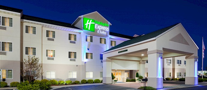 Holiday Inn Express & Suites Stevens Point