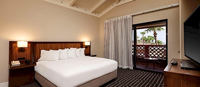 Hilton Phoenix Tapatio Cliffs Resort