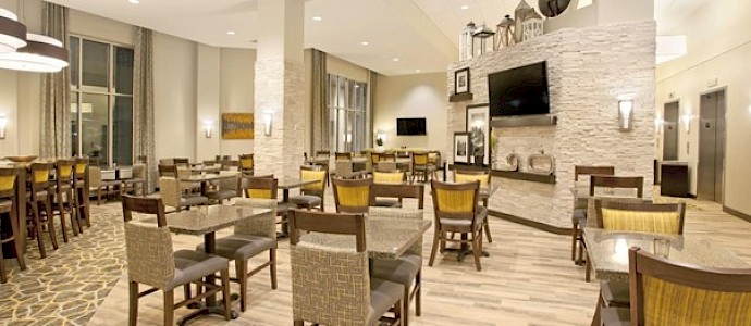 Hampton Inn and Suites Minneapolis