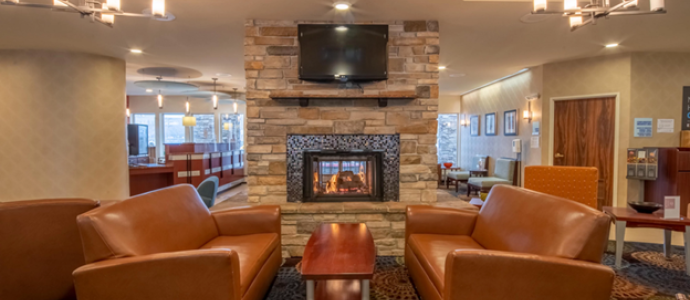 Holiday Inn Express & Suites Pittsburgh Airport