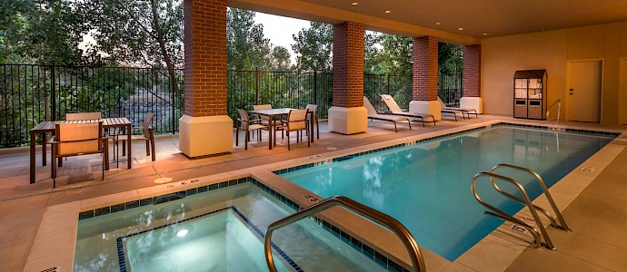 Courtyard Reno Downtown