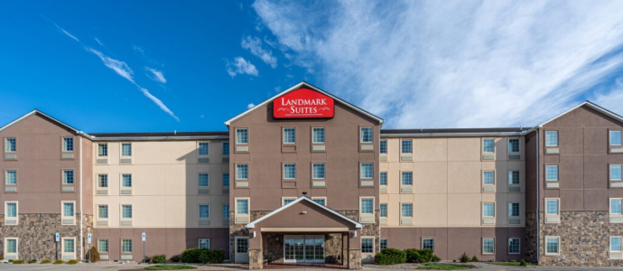 Landmark Suites
