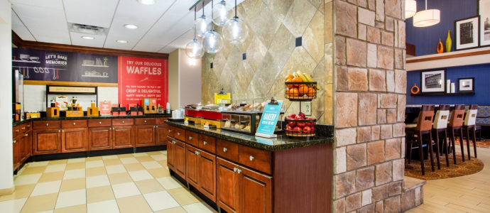 Hampton Inn & Suites Nashville-Smyrna